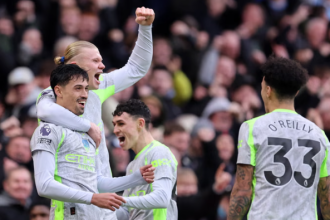 Cherki dał City zwycięstwo z Forest. Manchester znów liderem Premier League