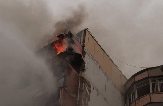 Masowy atak Rosji na Ukrainę w nocy 26–27 grudnia: około 500 dronów i 40 rakiet, Kijów głównym celem