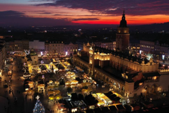 Sylwester 2025/2026 w Krakowie – gdzie świętować, ceny i wydarzenia