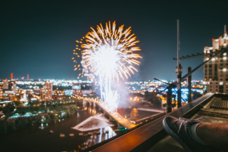 Tanie Fajerwerki rusza z noworoczną wyprzedażą 2025/2026. Rabaty do 20%