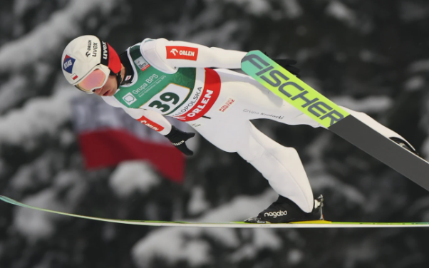 Kamil Stoch odsunięty od duetów na Wielkiej Krokwi. Co poszło nie tak