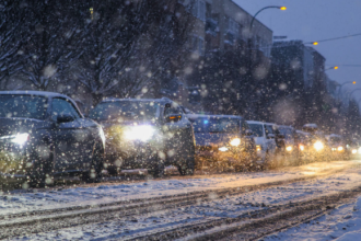 Zima uderza w Polskę. Gdzie spadnie najwięcej śniegu i gdzie mróz sięgnie -22°C