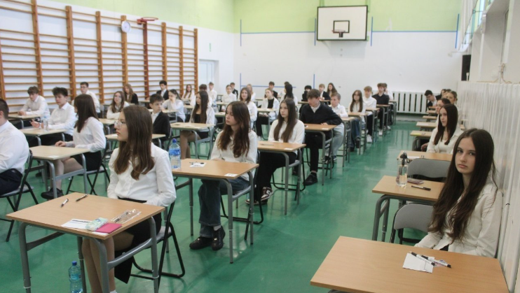 Egzamin ósmoklasisty próbny 2026: język polski – arkusz CKE, rodzaje zadań i jak zdobyć punkty