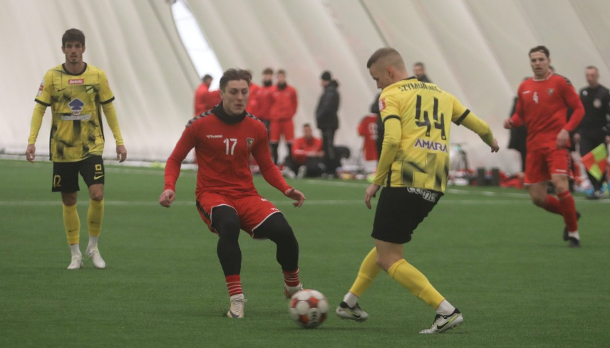 Zagłębie Sosnowiec – Wieczysta Kraków 1:1 w sparingu: gole Skóry i Mrása, składy i kluczowe momenty