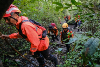 Katastrofa lotnicza w Indonezji w pobliżu Makassaru: ATR 42-500 zniknął – znaleziono jedną ofiarę śmiertelną, 10 osób zaginionych
