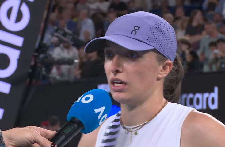 Świątek wygrała, ale to nie był łatwy początek. Z Yue Yuan musiała się męczyć w pierwszym secie