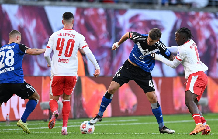 Luka Vušković po „Radomiaku”: jak 18-letni stoper w kilka sezonów stał się deficytowym talentem Europy