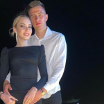 Po golu Trubina kibice szukają jego żony. Marina Trubina na trybunach podczas Benfica–Real