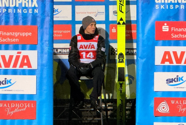 Kacper Tomaszjak ósmy w Innsbrucku — Turniej Czterech Skoczni 2026. Nastolatek walczy o miejsce w top 10