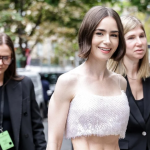 Lily Collins w 2026 roku: kariera, życie prywatne i przyszłość „Emily w Paryżu” — co wiadomo o gwieździe Netflixa