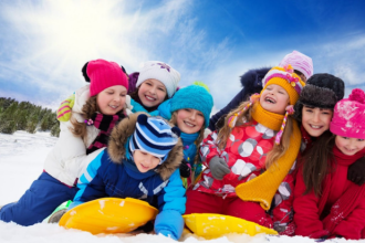 Ferie zimowe 2026 w Polsce: terminy, ceny noclegów i najpopularniejsze kierunki