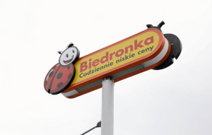 Wycofanie produktu w Biedronce: dzbanek termiczny wraca do sklepów? Sprawdź, jak go oddać