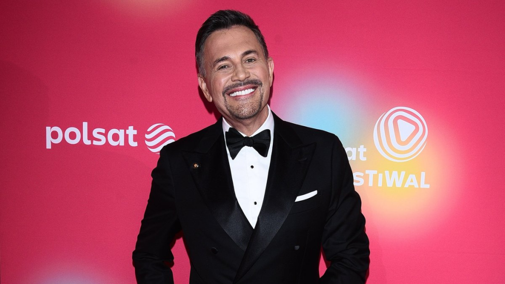 Krzysztof Ibisz: ile lat ma naprawdę i kiedy ma urodziny? Widzowie znów nie mogą uwierzyć