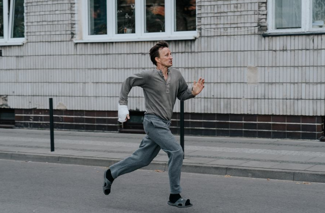 „Ministranci” online: gdzie obejrzeć film Domalewskiego i dlaczego zrobiło się o nim tak głośno?