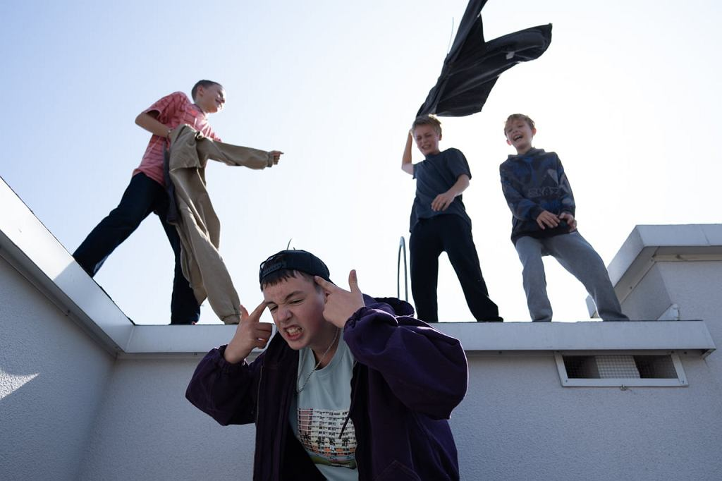 „Ministranci” online: gdzie obejrzeć film Domalewskiego i dlaczego zrobiło się o nim tak głośno?