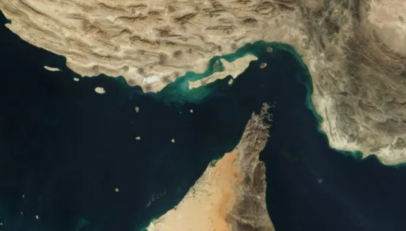 Ceny paliw w Polsce a Cieśnina Ormuz: jak blokada Iranu może przełożyć się na ropę Brent i stacje