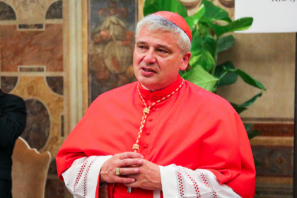 Kim jest Konrad Krajewski? Papieski jałmużnik został nowym metropolitą Łodzi