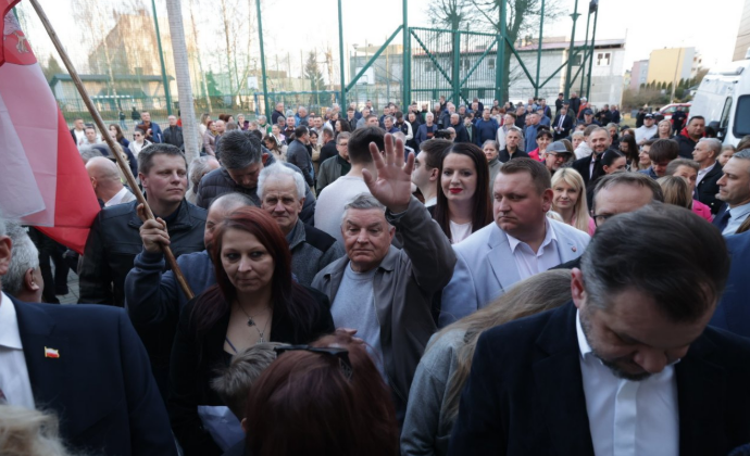 Co Karol Nawrocki powiedział w Chmielniku? Padły ważne słowa o SAFE i suwerenności