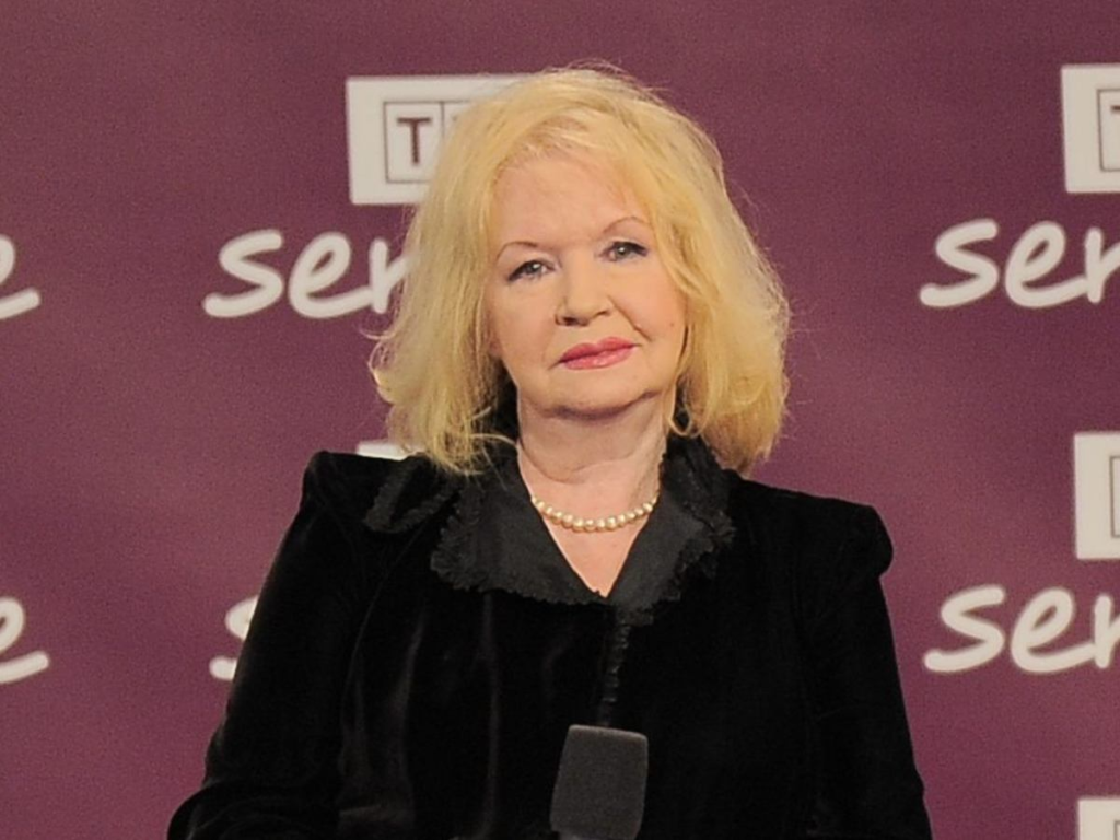 Zmarła Halina Kowalska. Biografia, wiek i najważniejsze role aktorki z „Nie ma róży bez ognia”