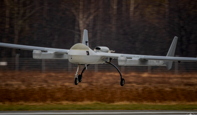 ZEUS przeszedł pierwsze testy. Co wiadomo o odporności, parametrach technicznych i możliwościach drona