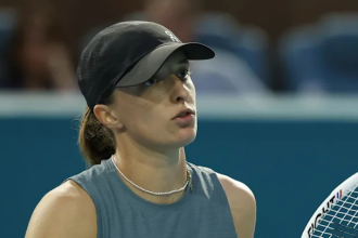 Iga Świątek rozstała się z trenerem. Co dalej po Miami i dlaczego Wim Fissette odchodzi?