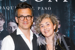 Rozwód Michała Czerneckiego przyciągnął uwagę mediów. Z kim aktor pojawił się przed rozprawą?