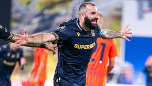 Lech Poznań wygrał z Zagłębiem Lubin, ale nie został liderem. O wszystkim zdecydował jeden szczegół