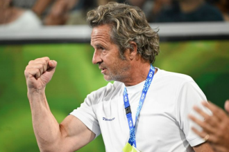 Iga Świątek ma nowego trenera. Kim jest Francisco Roig i co to oznacza przed sezonem na mączce?