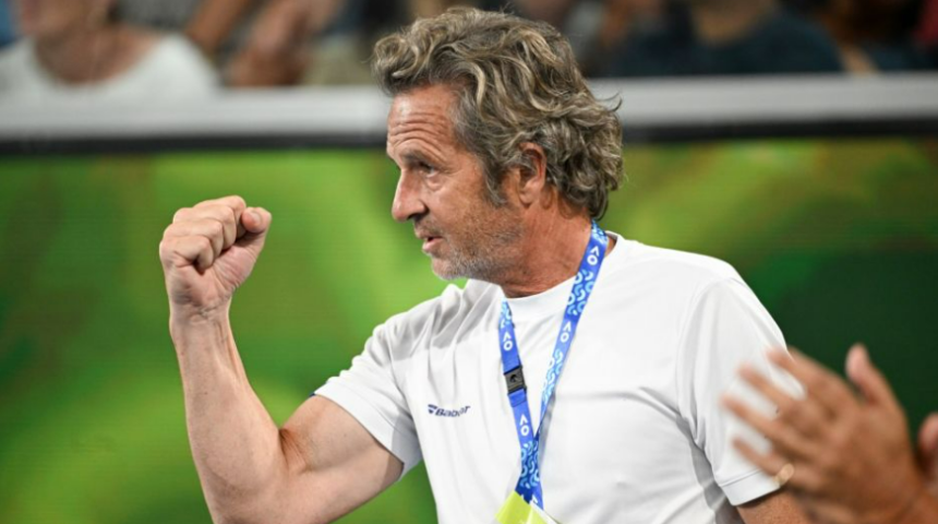 Iga Świątek ma nowego trenera. Kim jest Francisco Roig i co to oznacza przed sezonem na mączce?