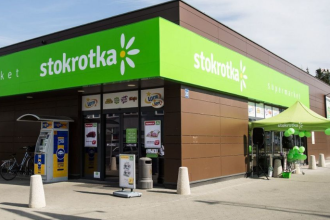 Stokrotka sprzedana. Kto przejął sieć i co zmiana właściciela oznacza dla sklepów w Polsce?