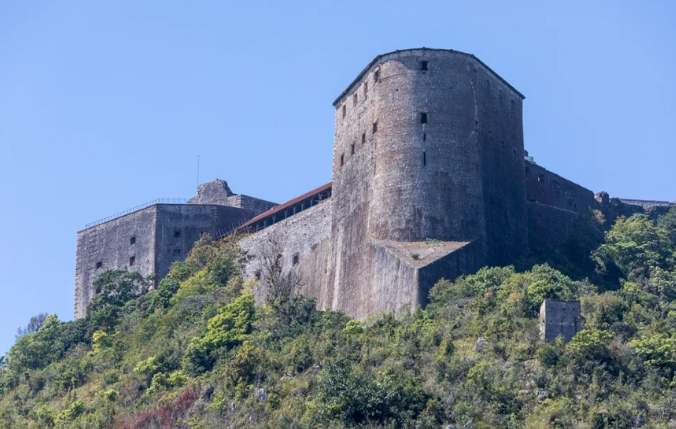 Panika na Haiti w historycznej twierdzy. Ilu ludzi zginęło i co wydarzyło się na miejscu?