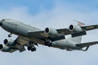Uszkodzony KC-135 w Wielkiej Brytanii. Jak amerykański samolot doleciał do RAF Mildenhall po ataku?