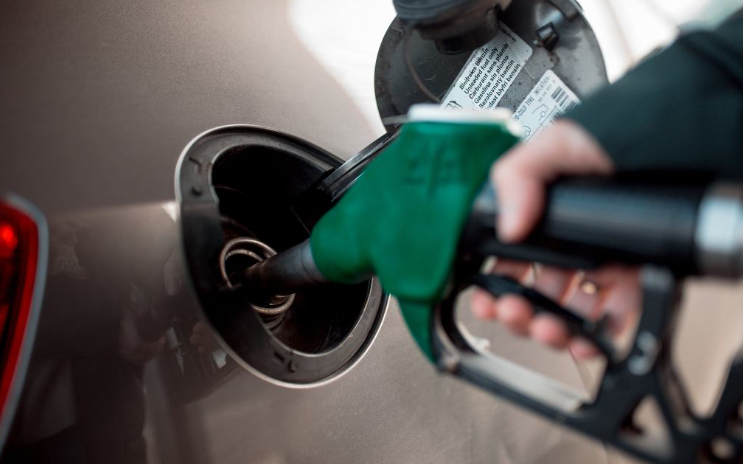 Ceny paliw w Polsce spadają. Ile zapłacimy za benzynę 95, diesel i LPG w drugiej połowie kwietnia 2026?