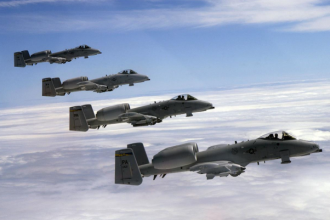 USA wysłały A-10 na Bliski Wschód. Co oznacza misja Tritona nad cieśniną Ormuz?