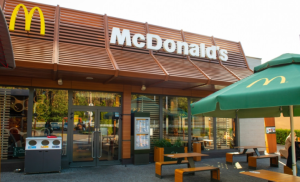 McDonald’s Lublin w Wielkanoc 2026 – które lokale są otwarte 5 i 6 kwietnia oraz w jakich godzinach?