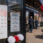 Majówka 2026 i zakupy: kiedy sklepy będą otwarte, gdzie obowiązuje zakaz handlu i czy działa McDonald’s