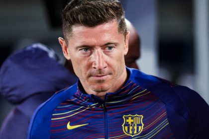Lewandowski zostanie w Barcelonie? Klub szykuje finalną ofertę, a Juventus czeka na decyzję