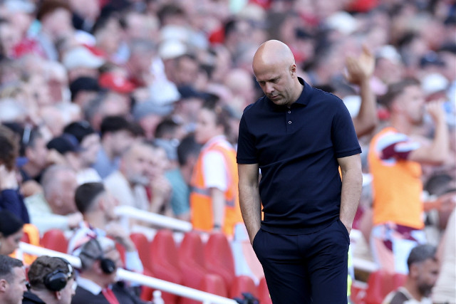 Liverpool zwolnił Arne Slota. Oficjalny komunikat po sezonie i pytanie, kto przejmie drużynę
