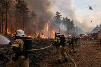 Pożar na Lubelszczyźnie wymyka się strażakom? Co dzieje się w powiecie biłgorajskim