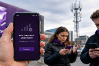 Awaria Play w Polsce. Gdzie nie działa internet i dlaczego użytkownicy tracą zasięg?