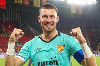 Mateusz Lis następcą Bartosza Mrozka? Lech Poznań może sięgnąć po bramkarza z Turcji