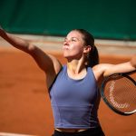 Maja Chwalińska — Maria Sakkari w Roland Garros 2026: gdzie oglądać online, o której godzinie i na jakim korcie?