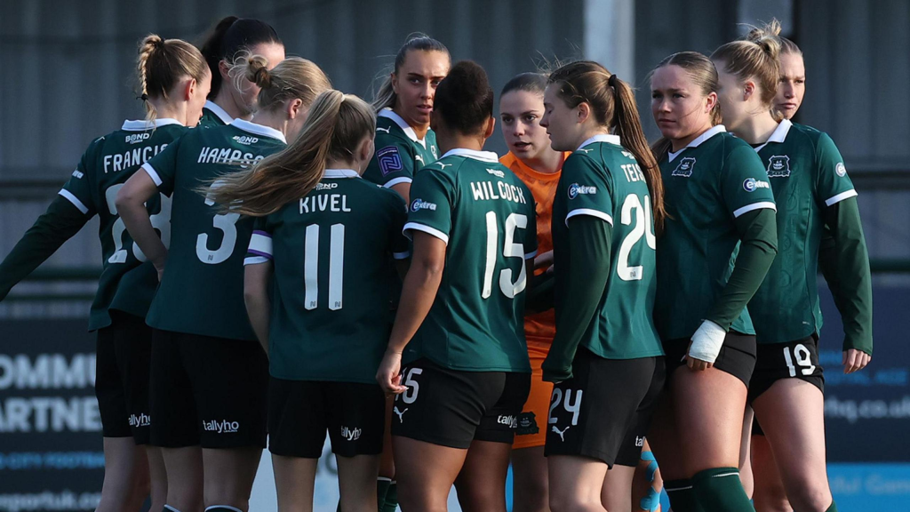 Plymouth Argyle FC i mail do piłkarek. Dlaczego po udanym sezonie wybuchło oburzenie?