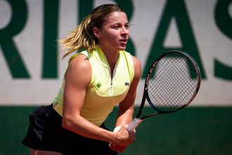 Maja Chwalińska gra o półfinał Roland Garros 2026. Kiedy mecz z Anną Kalinskayą?