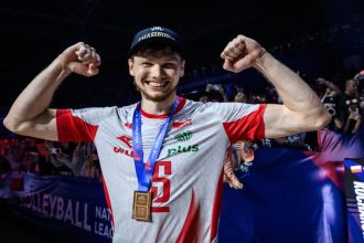 Jakub Kochanowski w Aluronie. Zawiercie buduje siatkarski dream team