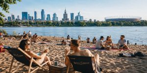 Gdzie się kąpać w Warszawie 2026? Lista kąpielisk, plaż i miejsc nad wodą