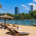 Gdzie się kąpać we Wrocławiu 2026? Lista otwartych kąpielisk i plaż