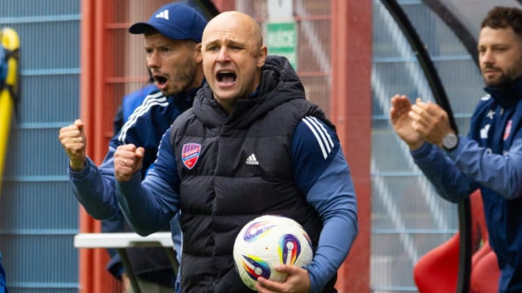 Raków i GKS grają 23 lipca. O której mecze i gdzie oglądać za darmo?