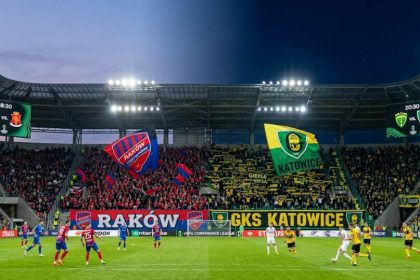 Raków i GKS grają 23 lipca. O której mecze i gdzie oglądać za darmo?