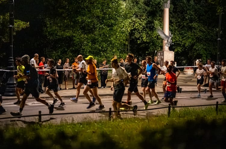 Bieg Powstania Warszawskiego 2026: trasa, godziny startów i zamknięte ulice